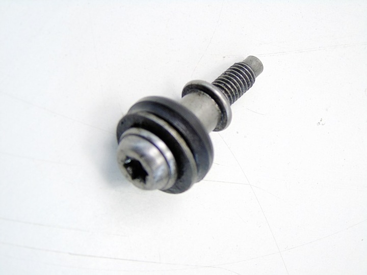 фото №1, Винт крышки клапанов 1.4 tdi fabia 1 2 cordoba ibiza 3 polo 9n roomster
