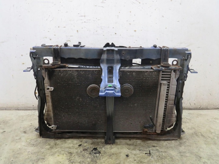 фото №1, Pas переднее радиатор avensis t29 1.6 2.0 d4d