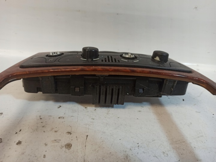 фото №9, Mercedes w203 панель кондиционера воздуховод a2036802539 a2038300785 2038219679