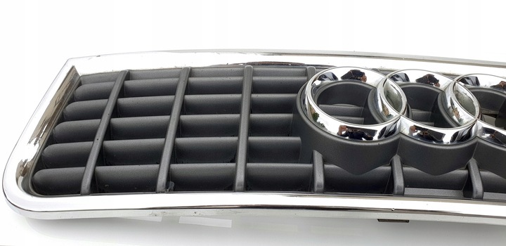 фото №9, Audi a4 b6 s4 s-line sline решётка радиатора решётка радиатора решётка тюнинг оригинал!