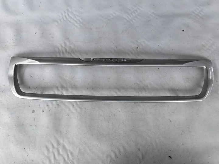 фото №1, Peugeot parner iii рестайлинг- рамка решётка сцепление