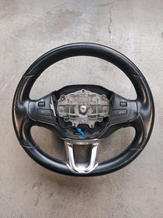 фото №1, Кермо peugeot 2008