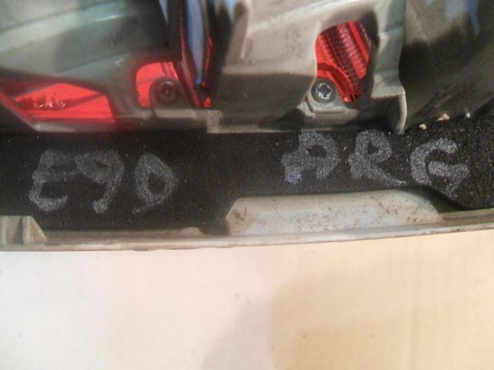 фото №14, Bmw 3 e90 04-07 sedan лампа зад левая 6937459