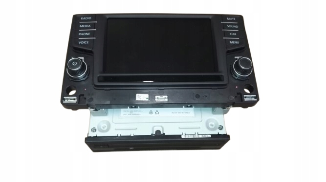 фото №1, Vw passat b8 радио 3g0919605b 3q0035840b комплект