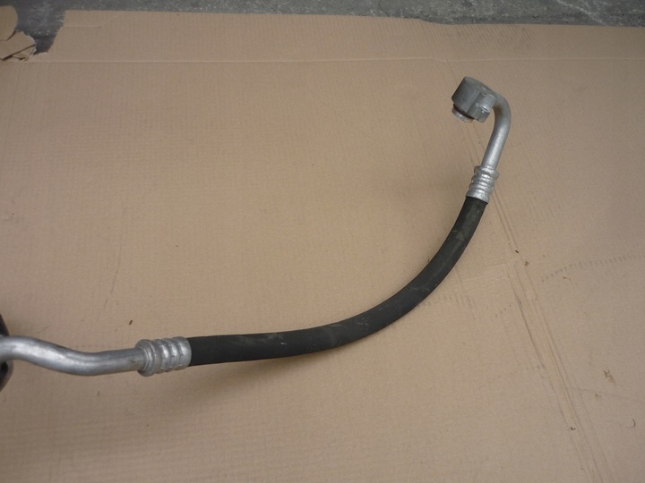 фото №8, Шланг кондиционера seat leon ii golf v a3 8p 1.6 mpi 2.0 fsi 1k0820743bg