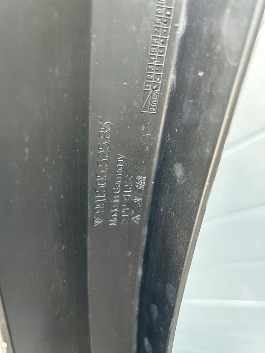 фото №8, Porsche 911 gt2 rs спойлер dól бампера