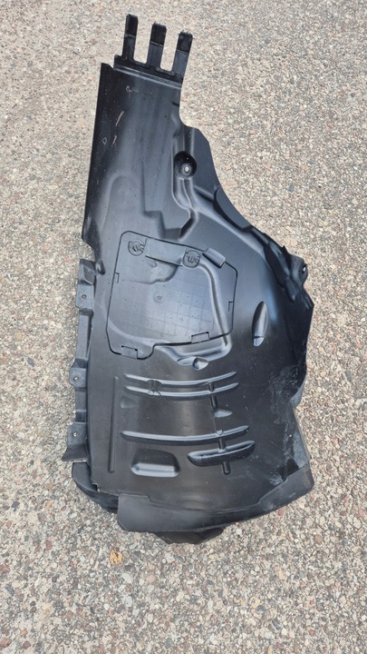 фото №1, Подкрылок перед левая запчасть передняя 2056903301 mercedes w205 оригинал bdb!!