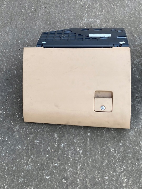 фото №1, Бардачок пассажира vectra c 02-05r бежевый 9181311