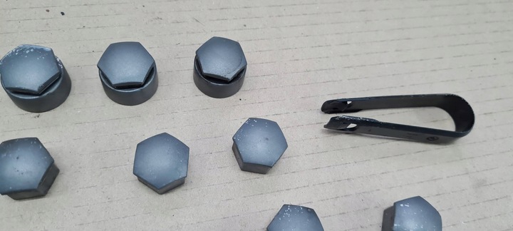 фото №5, A6 c7 4g накладки na гвинти 4f0601173a ключ 17 20 штук a4 b8 b9 a5 q5 q3