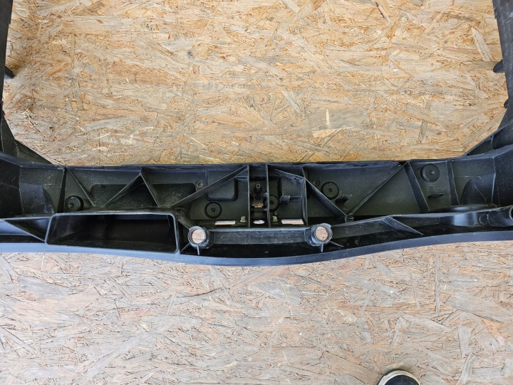 фото №8, Mercedes sprinter рестайлинг 910 a9108800301 pas усилитель oem номер