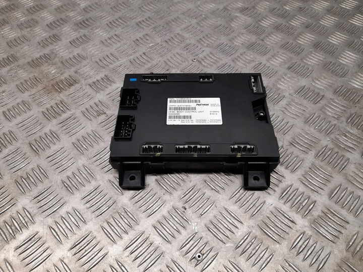 фото №1, Tesla модель s 101090600c з спереди модули комфорта