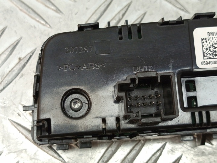 фото №9, Bmw g20 g21 g26 панель кондиционера зад 9493012