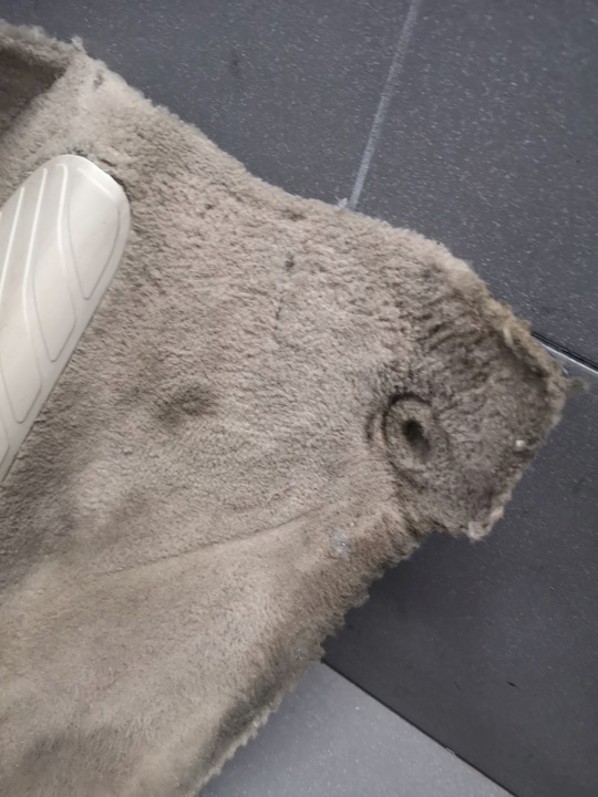 фото №11, Podnóżek audi a8 d2 krem eu 4d1867265b