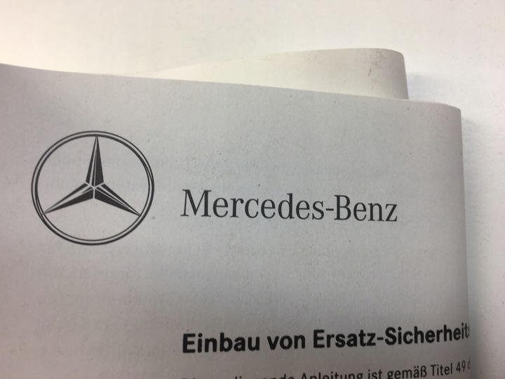 фото №10, E клас w213 pas безпеки лівий зад червоний