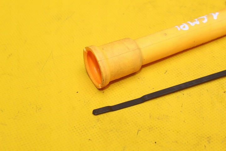 фото №2, Щуп щуп масла vw golf vi audi seat skoda 1.6 06a103663c