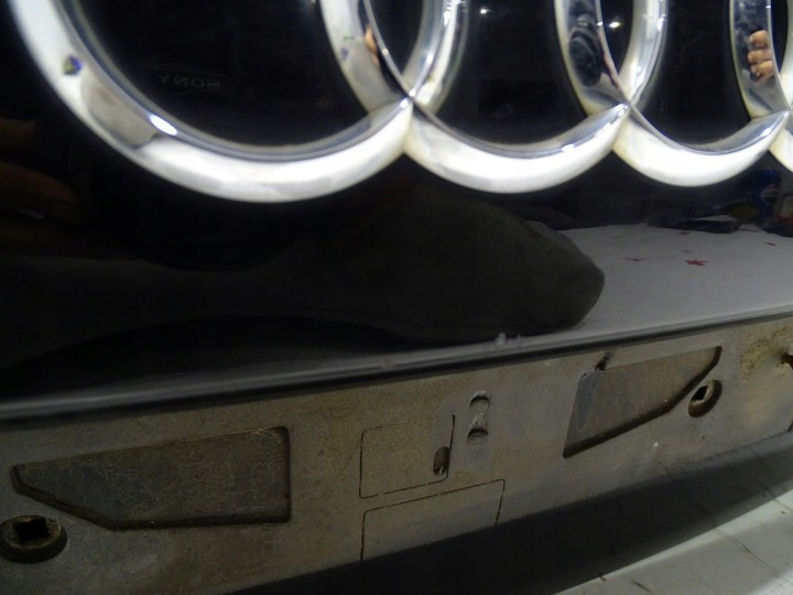 фото №10, Крышка багажника зад задняя+ spolier спойлер s-line audi a1 8x 3d ly9b