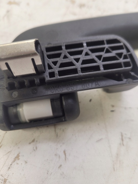 фото №5, Ручка стеля audi a6 c7 a7 a4 a5 8k0857607a