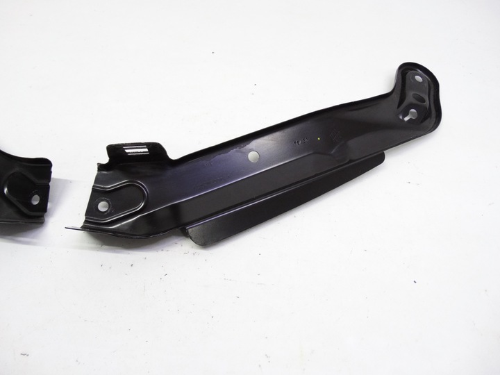 фото №7, Vw crafter ii16- кріплення лампа do ременя передньої 7c0805932a 7c0805931a