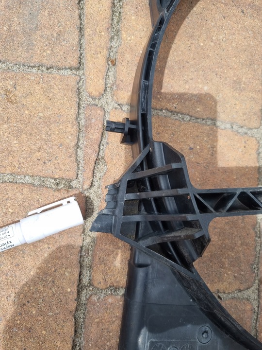 фото №8, Audi a4 a5 8k0 корпус вентилятора 8k0121003p