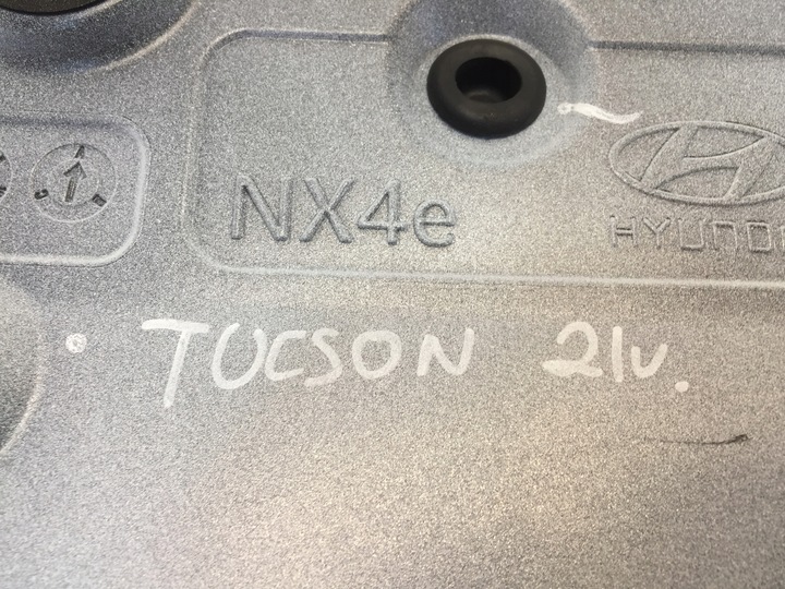 фото №10, Hyundai tucson iv 4 2021 спойлер кришки зад спойлер