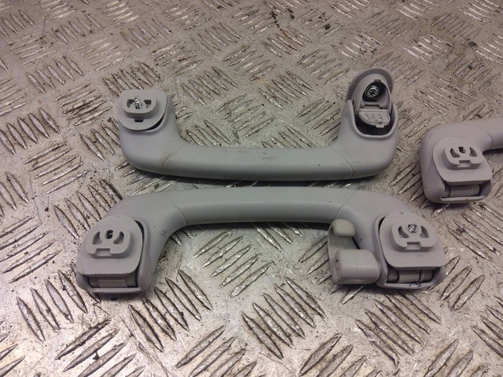 фото №5, Hyundai i40 2016 комплект uchwytów do стеля