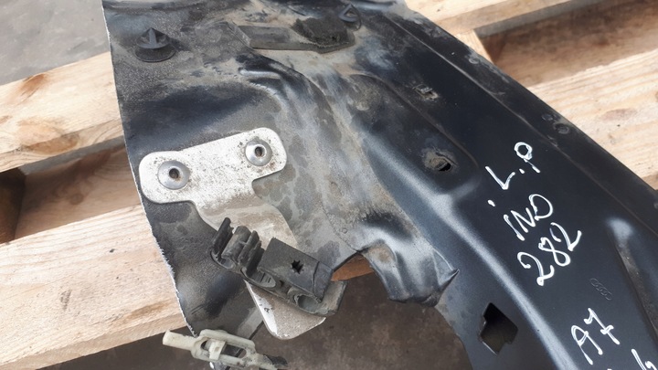 фото №5, A7 4g носик лонжерон левая левый перед lz7s a6 4g