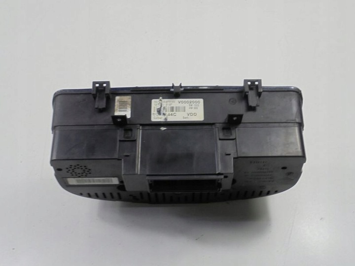 фото №9, Vw caddy 3 2k спідометр  прилади 2,0d 110080376006