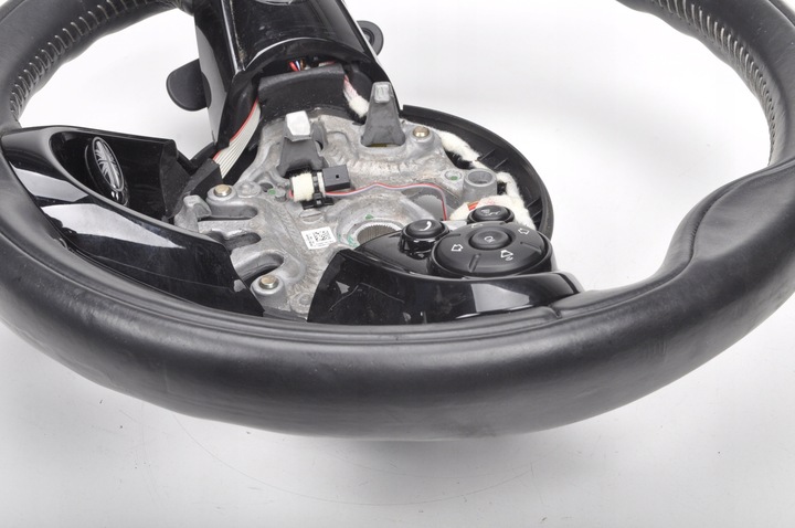 фото №11, Mini f57 кермо багатофункціональна пелюстки шкіра