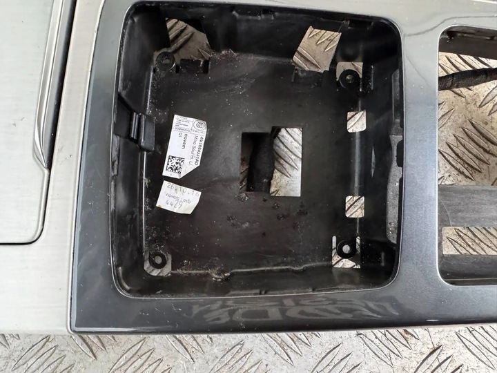 фото №7, Audi sq7 q7 4m 2015-2024 dekor бардачок тунелю середнього