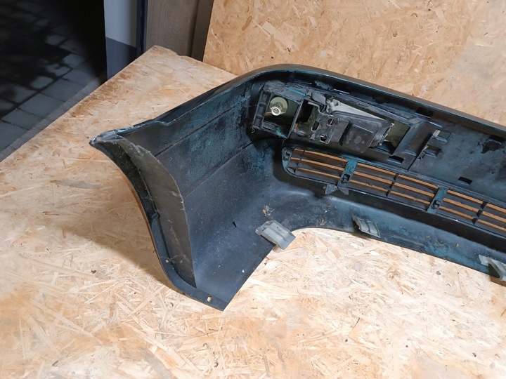 фото №9, Audi 80 b4 купе cabrio 1994r- бампер перед переднее 895807101b