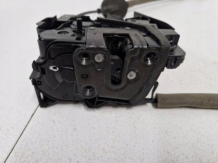 фото №7, Renault scenic 4 iv замок двері правий зад задній 4 pin 825025690r