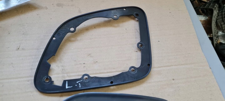 фото №12, Sq7 4m рестайлинг q7 накладка маскировочная накладка динамика потолок левая зад 4m0868149a