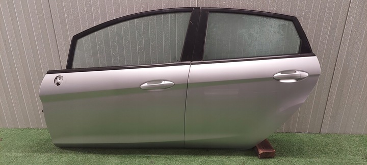 фото №1, Двері ліві передні ford fiesta mk7 lak: 6c 2