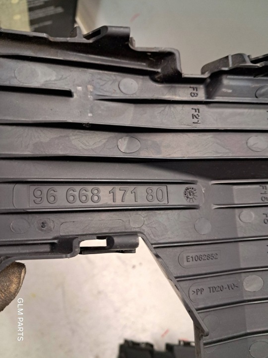 фото №6, Citroen c4 ii ds4 peugeot 508 крышка коробка предохранителей 9666817180