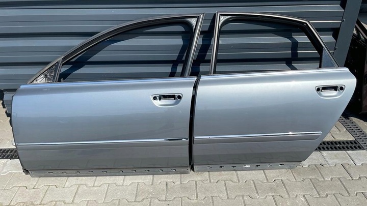 фото №1, Audi a8 d3 дверь левая перед зад w цвет ly7g