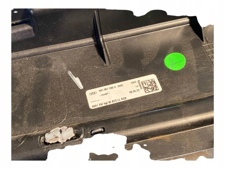 фото №9, Audi a8 d5 dekor панелі розподільчої 4n2857326a