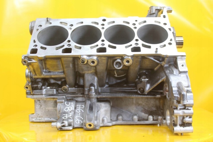 фото №6, Блок  двигуна низ audi a6 c6 a4 b7 4.2 fsi bat bbk 079103021s 079103032p