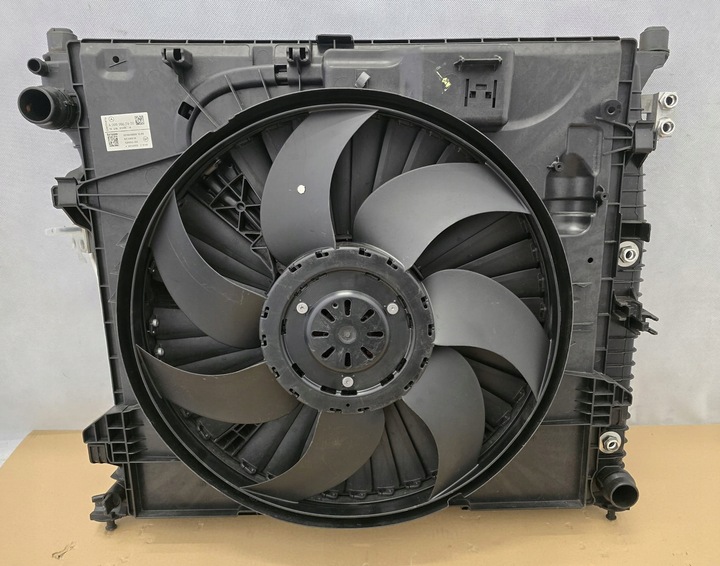 фото №1, Комплект радиатор mercedes ml gl gle w166 11-17 0995000104