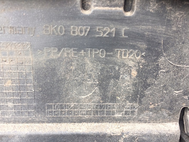 фото №16, A4 b8 sedan s-line спойлер бампера зад 8k0807521c