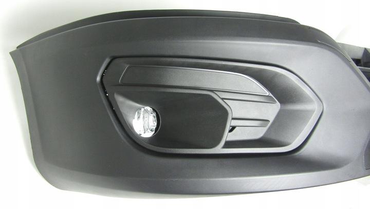 фото №13, Бампер переднее iveco daily 19 - 25 + противотуманные фары комплектный !