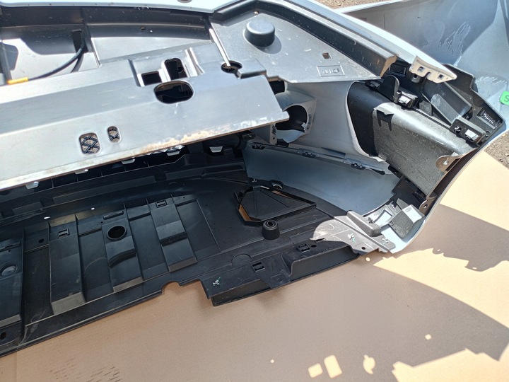 фото №12, Бампер перед бампер mercedes citan 22- w420 разные версия плита