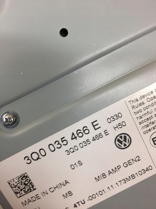 фото №10, Vw touareg iii 760 усилитель dynaudio 3q0035466e