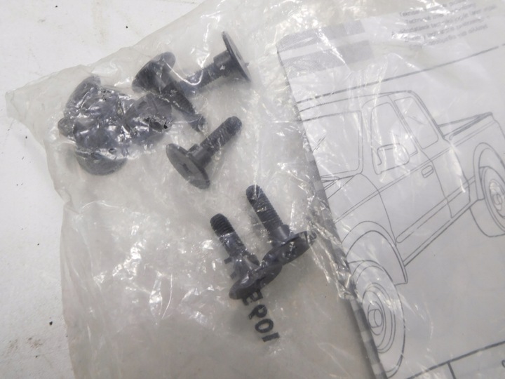 фото №6, Набір do задньої кришки ford ranger оригінальний номер 1368654