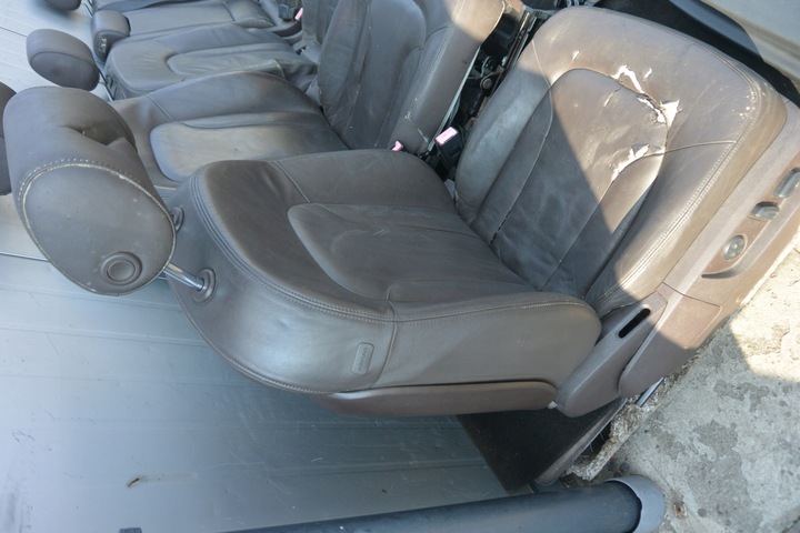 фото №5, Сидіння диван обшивки 7 місць алькантара audi q7 eu