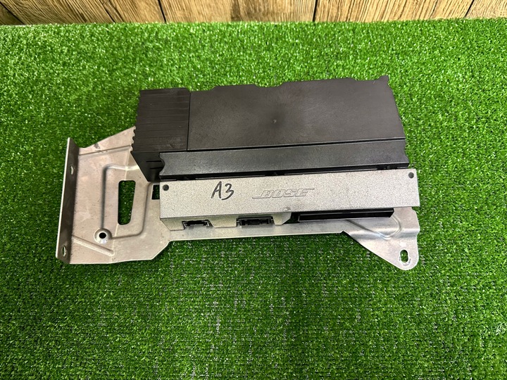 фото №1, Audi s8 d3 5.2 підсилювач bose 4e0910223p