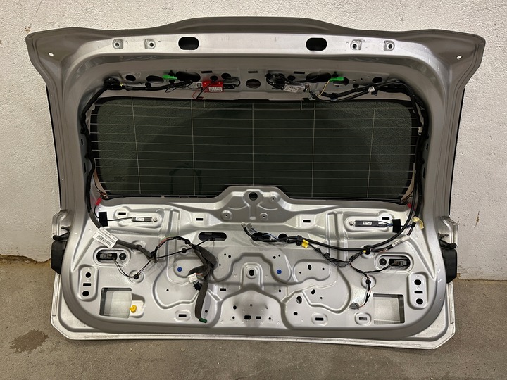 фото №7, Volvo v60 ii 18-25 крышка крышка багажника стекло лампы камера