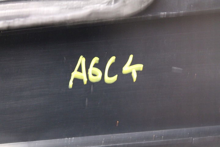 фото №8, Оббивка двері праві зад audi a6 c4 1994r-