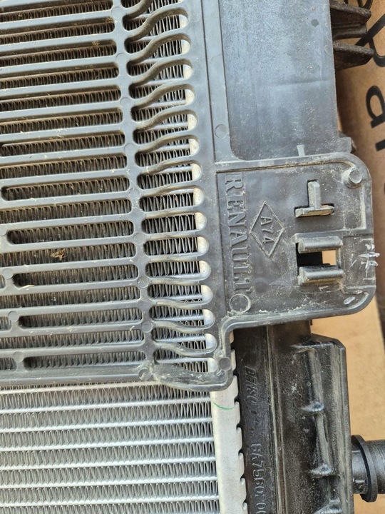 фото №10, Радиаторов renault zoe 13- электрический 214104950r оригинал