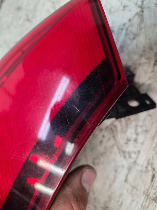 фото №10, Hyundai i20 ii hb 5d фара зад задняя правая w крыло 92402c8000