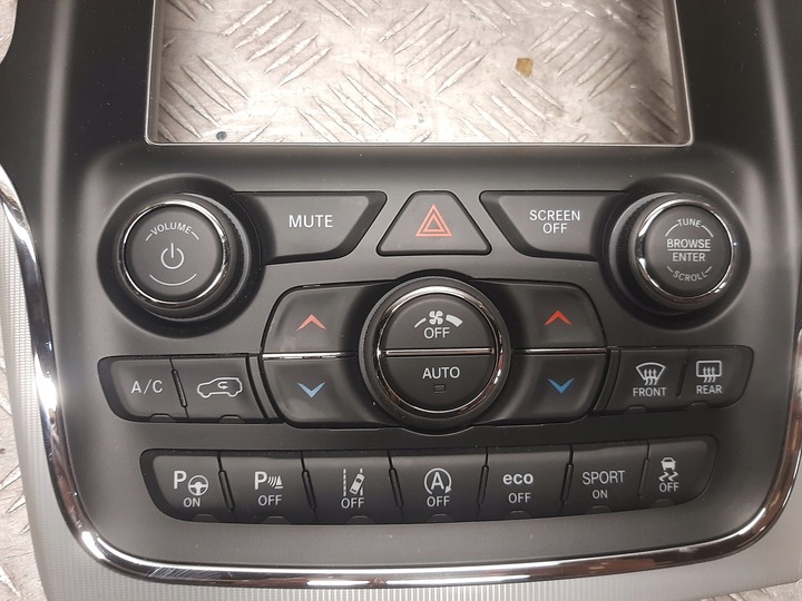 фото №6, Jeep grand cherokee wk2 панель кондиціонера 68333985ab